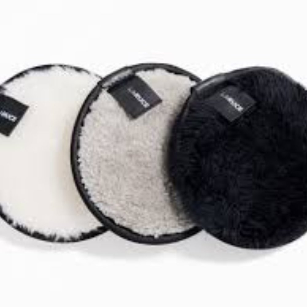 ✨CLOSET CLEAR OUT ✨ LARUCE BEAUTY -  FACE DISK CLEANSER WIPES